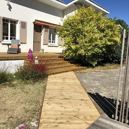 Holiday home Le Jardin Pour Decor, La Mer Pour Terrain De Jeux ! La Tranche-sur-Mer