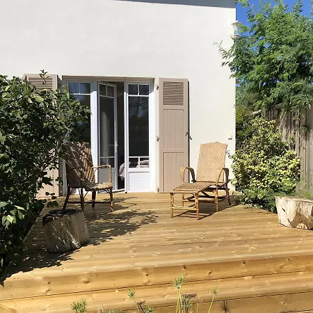 Le Jardin Pour Decor, La Mer Pour Terrain De Jeux ! Holiday home La Tranche-sur-Mer